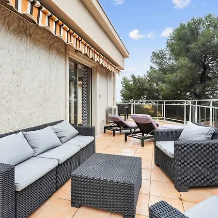 Apartman Grande Terrasse Et Vue Mer, Tres Calme