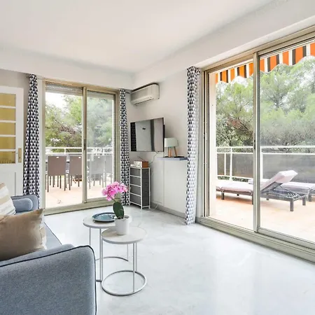Apartman Grande Terrasse Et Vue Mer, Tres Calme